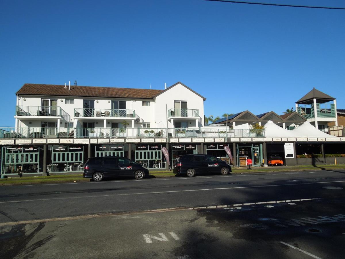 Oceanside Hawks Nest Hotel Exterior photo